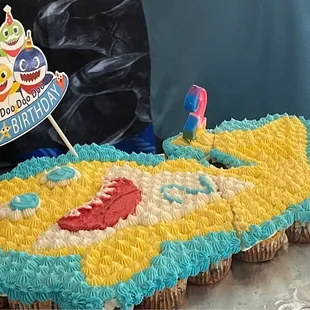 Vegan, no sugar cupcake cake