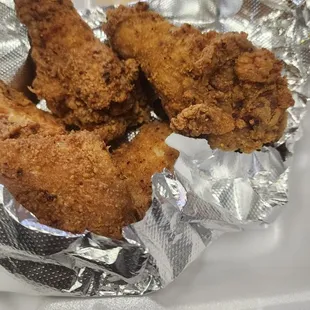 chicken wings and fried chicken, food