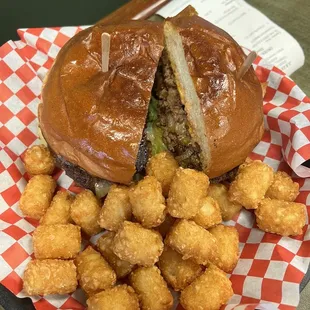 Crazy Burger with tots