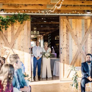 We get so many gorgeous grand entrance shots.