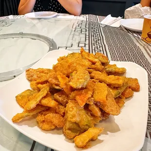 Salted egg yolk fried pumpkin