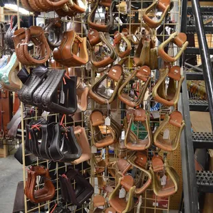 Saddle Stirrups