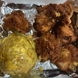 fried chicken, chicken wings, bbq wings, chicken wings and fried chicken, fried chicken wings, chicken, poultry, food, bbq chicken
