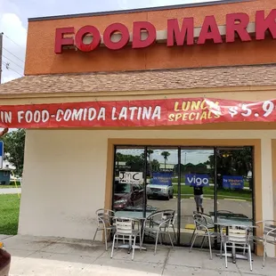 $5.99 lunch special