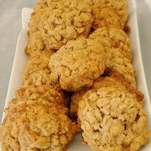 Oatmeal cookies (no raisins)