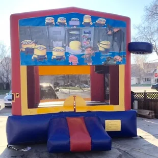 Minion bounce house