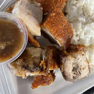 chicken, rice, and gravy