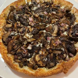 Mad Mushroom Pizza