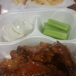 Best wings in atlanta..they have good phillys too..now open on sunday.