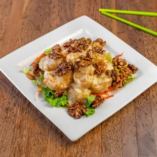 Honey Walnut Prawn
