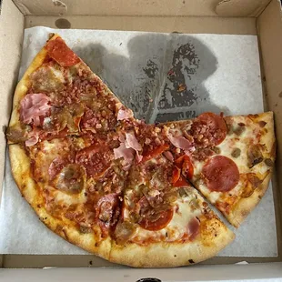 Meat lovers Pizza, small, 12"