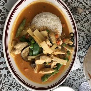 Tasty red chicken curry