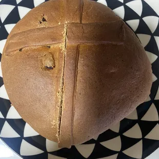 Hit cross bun