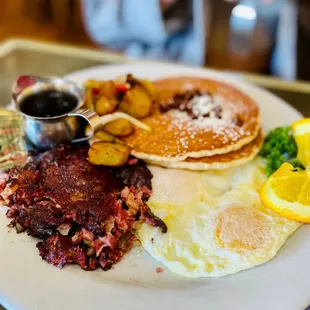 Breakfast Medley with Corn beef hash
