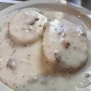 1/2 Biscuits and Gravy