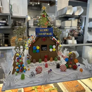 Joan&apos;s on Third Gingerbread House