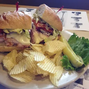 Turkey pesto sandwich