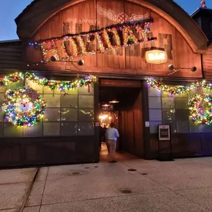 the entrance to the restaurant