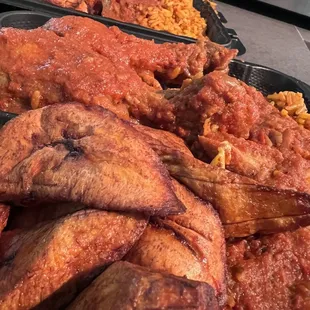 Jollof Rice with Plantains and Chicken