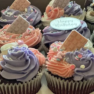 Chocolate cupcakes with vanilla buttercream