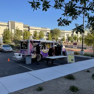 Thanks for helping Valley health speciality hospital celebrate hospital week!!!!