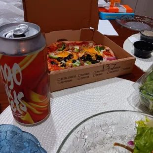 pizza and salad