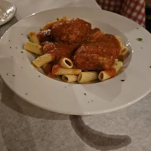 Rigatoni Bolognese