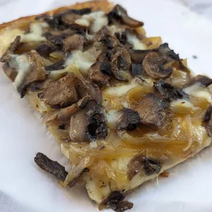 Caramelized onion and mushroom
