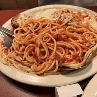 a plate of spaghetti