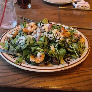 Arugula salad w/ grilled shrimp