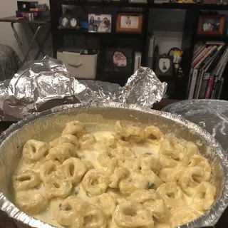 Tortellini Alfredo