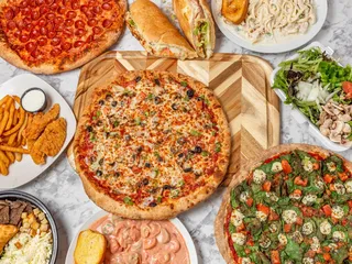 Tomatoes II Pizzeria