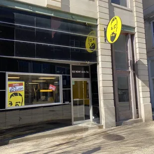 Joe Brewski coffee street view.