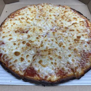 Gluten Free Crust!  Made from cauliflower.