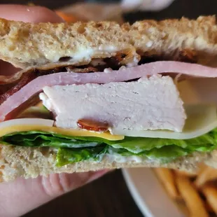 Clubhouse sandwich no tomato