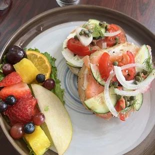 Lox Sandwich and side of Fruit