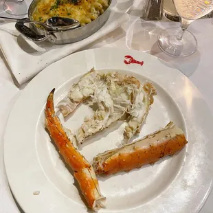 King crab leg 1/2 pound, Mac and cheese