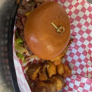 Built my own burger! Soooo good! Highly recommend!