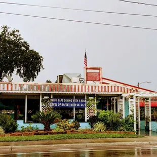 Joe&apos;s New York Diner