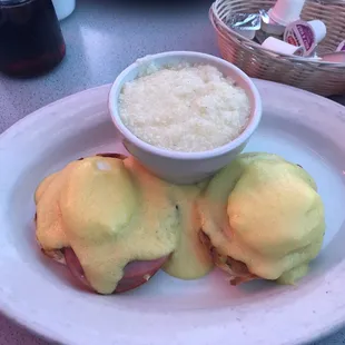Eggs Benedict