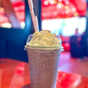 Mint Chip Hand-spun Shake