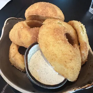 HOUSE MADE ONION RINGS V