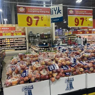 3 pound bags of apples for $0.97!!!
