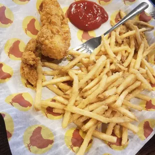1 tender with fries