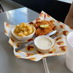 chicken wings and fried chicken, food