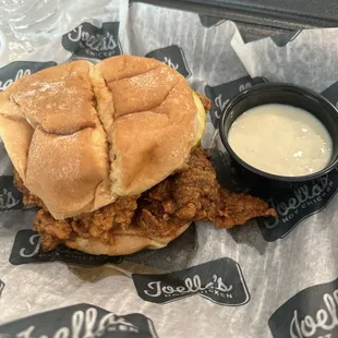 Hot chicken sandwich