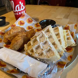 Chicken n waffles