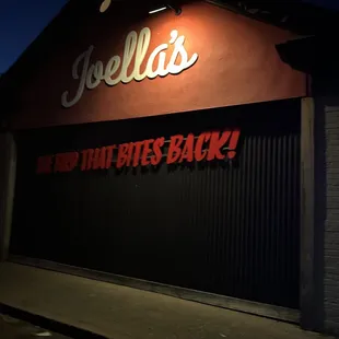 Joella&apos;s