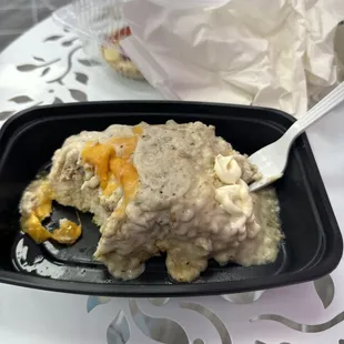 Biscuits and gravy casserole