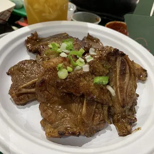 Beef short ribs (galbi)